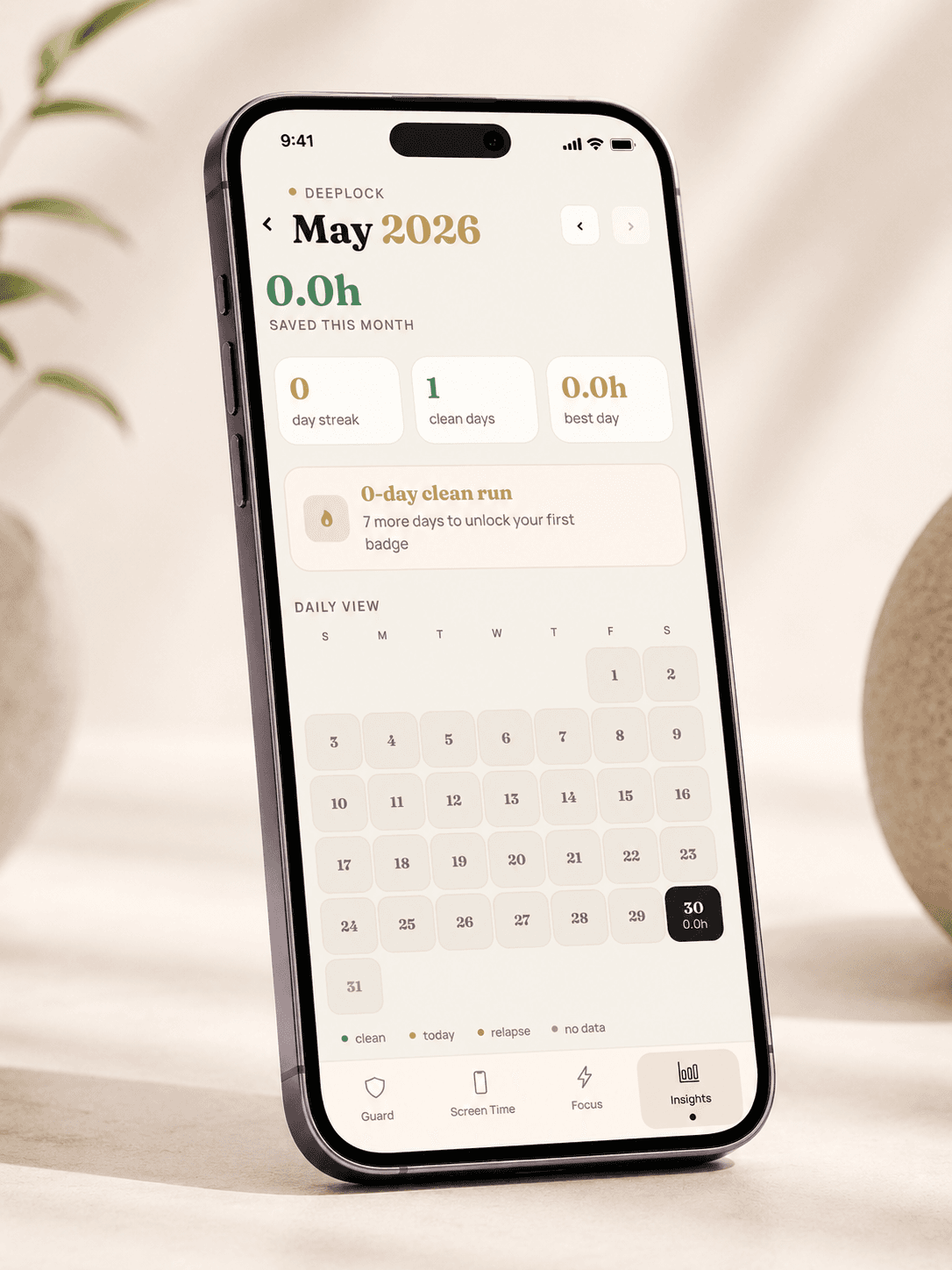 DeepLock monthly calendar showing clean days and streak progress.